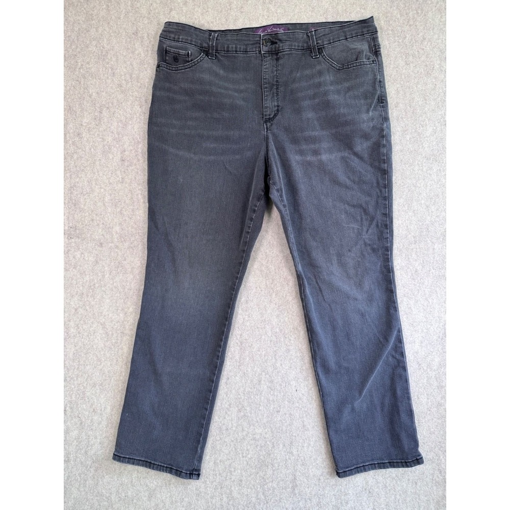 P36. Gloria Vanderbilt Amanda Slim Leg Jeans Gray Embroidered Pockets Size 18